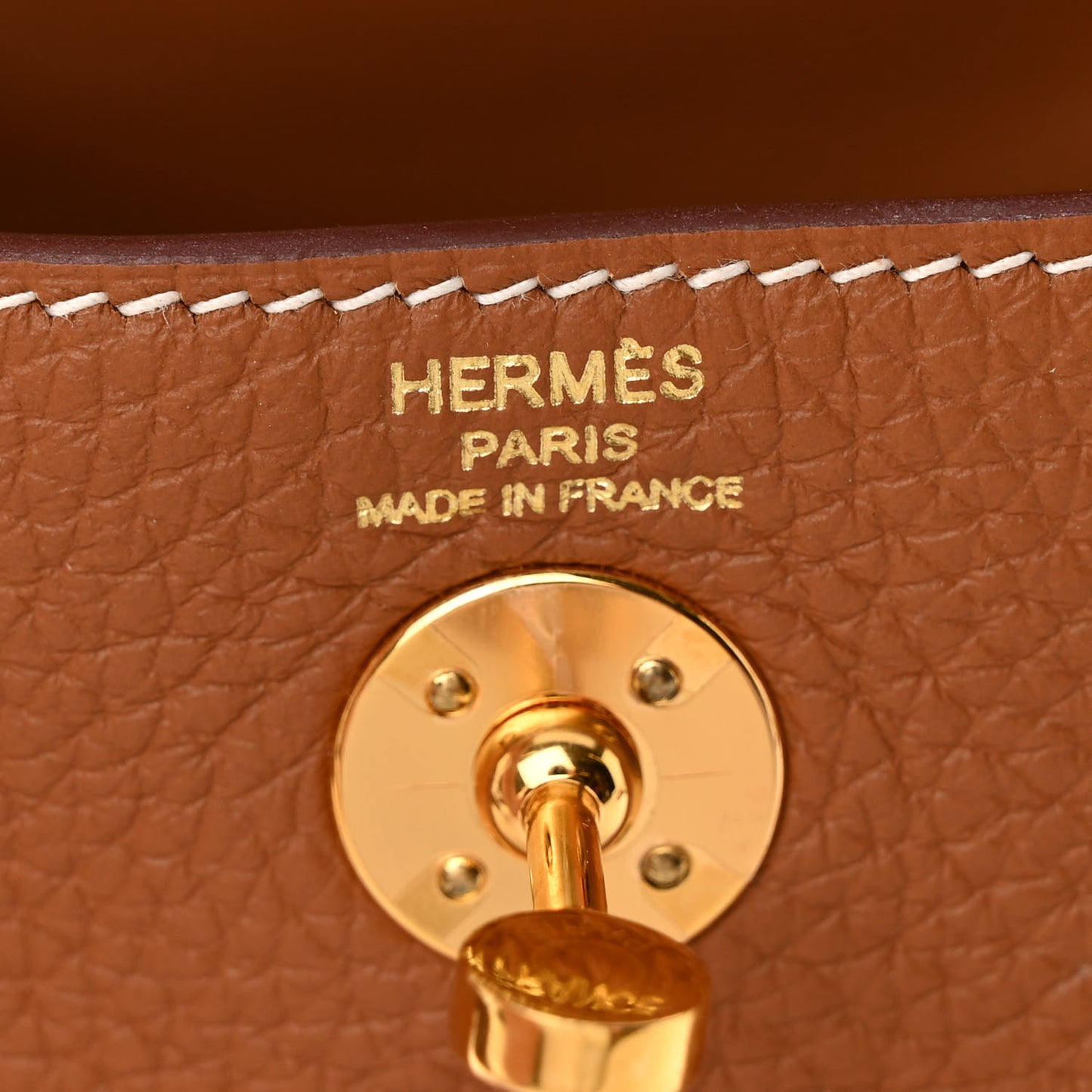 Taurillon Clemence Mini Lindy 20 Gold