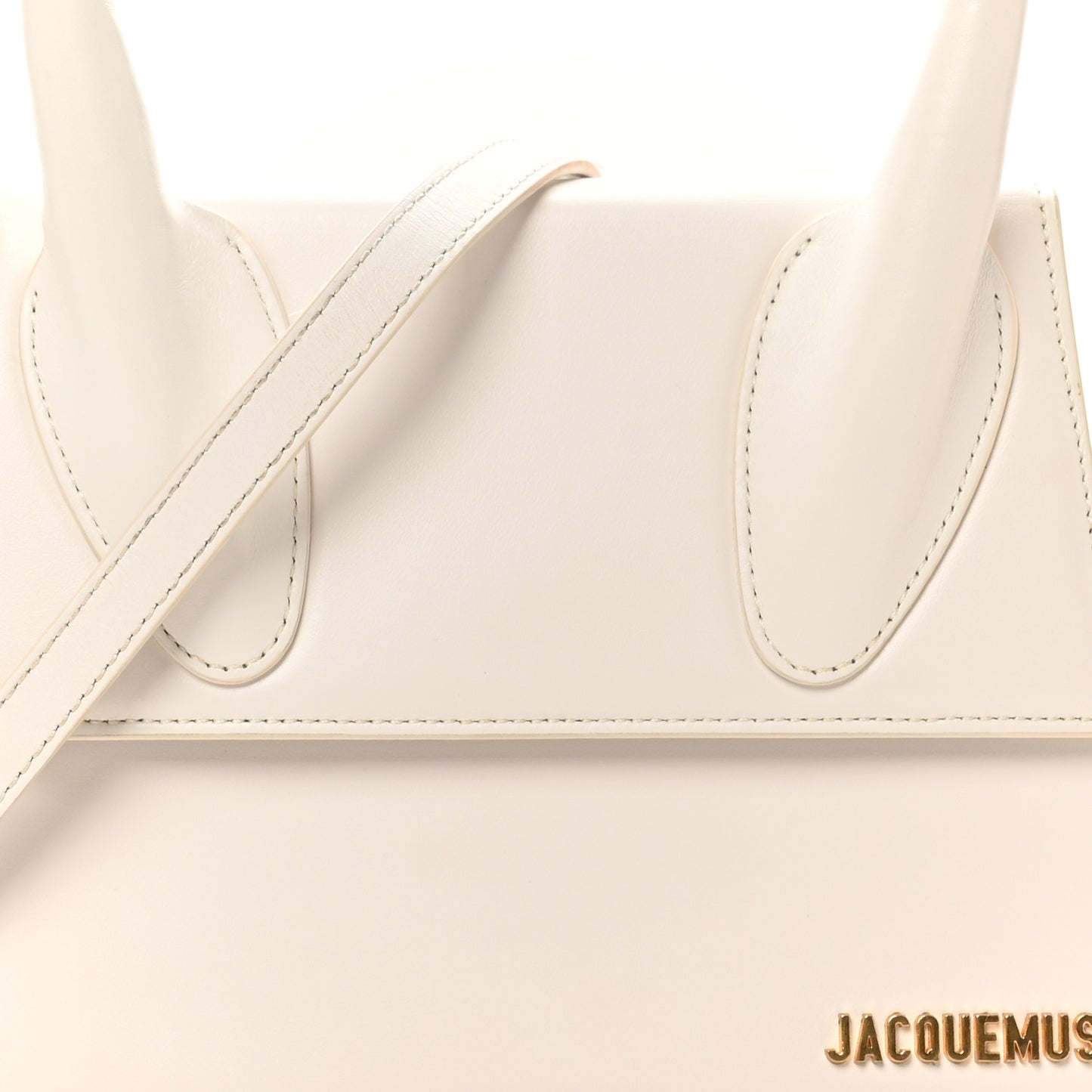 Smooth Calfskin Le Grand Chiquito White