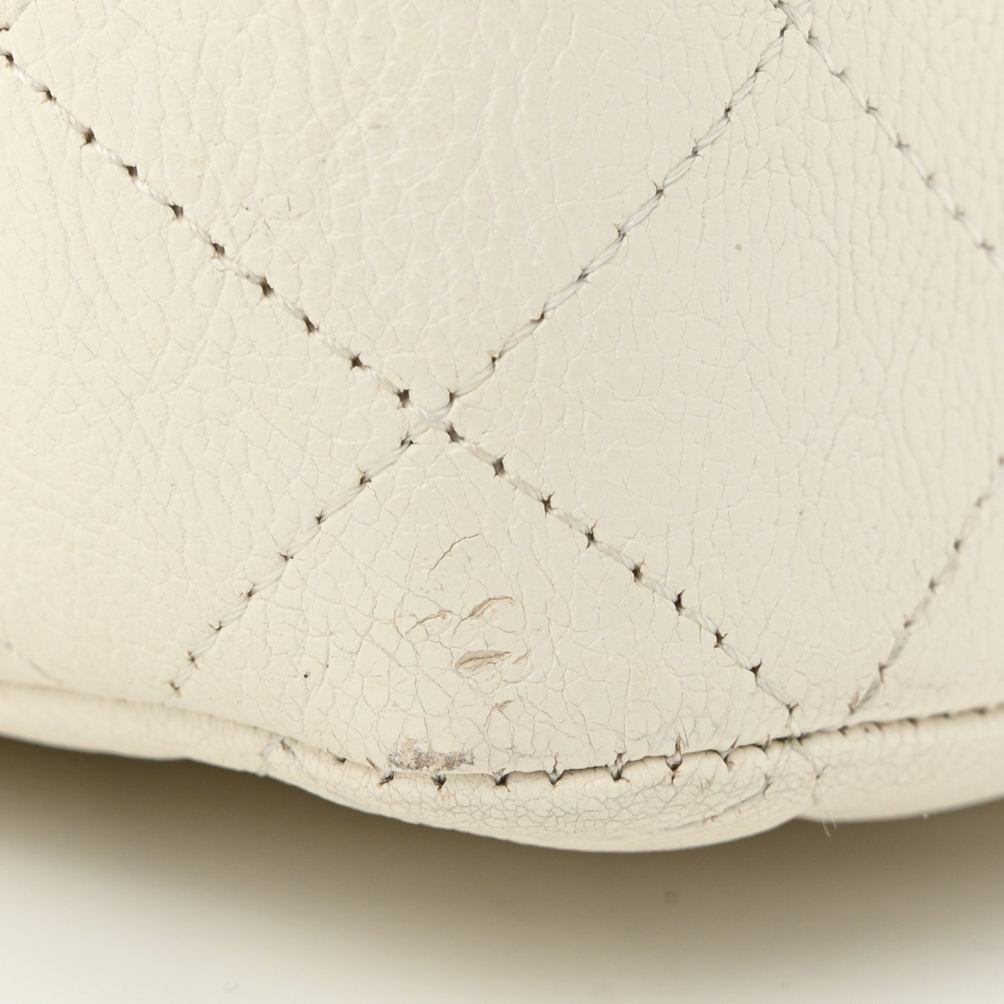 Crumpled Calfskin Quilted Medium Double Flap White