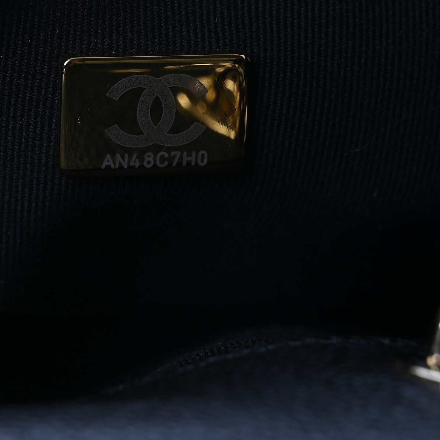 Shiny Caviar Quilted Small Duma Pockets Drawstring Backpack Black