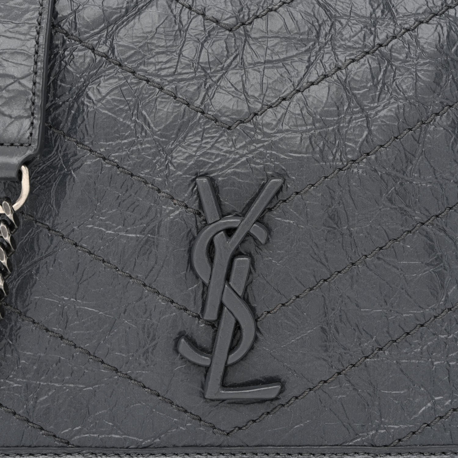 Saint Laurent Crinkled Calfskin Matelasse Monogram Niki Chain Wallet Storm 8 of 10