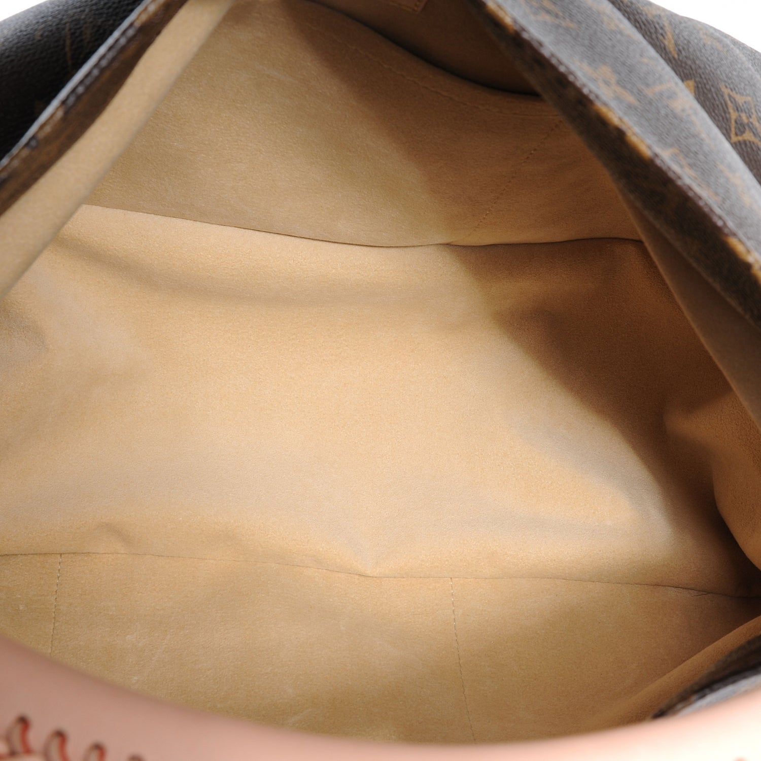 Louis Vuitton Monogram Artsy MM 5 of 8