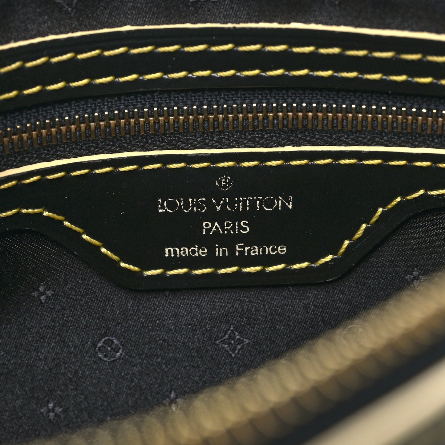 Suhali Lockit Clutch Black