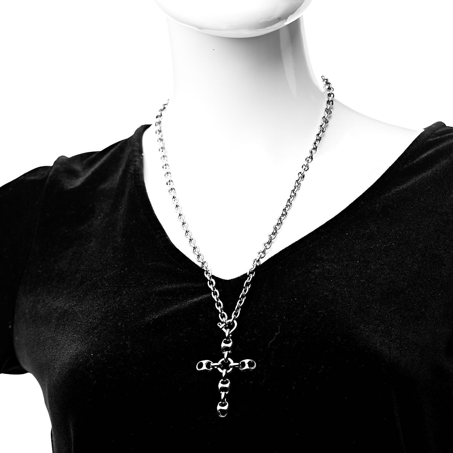 Gucci Sterling Silver Link Cross Pendant Necklace 2 of 5