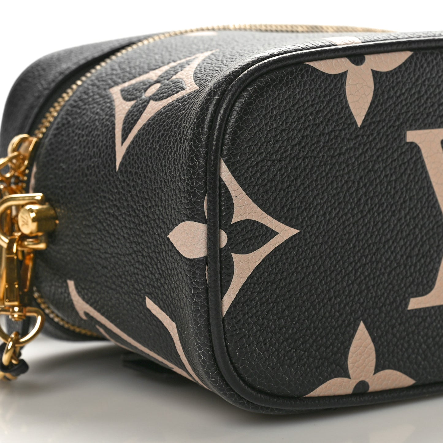 Empreinte Monogram Giant Vanity PM Black Beige