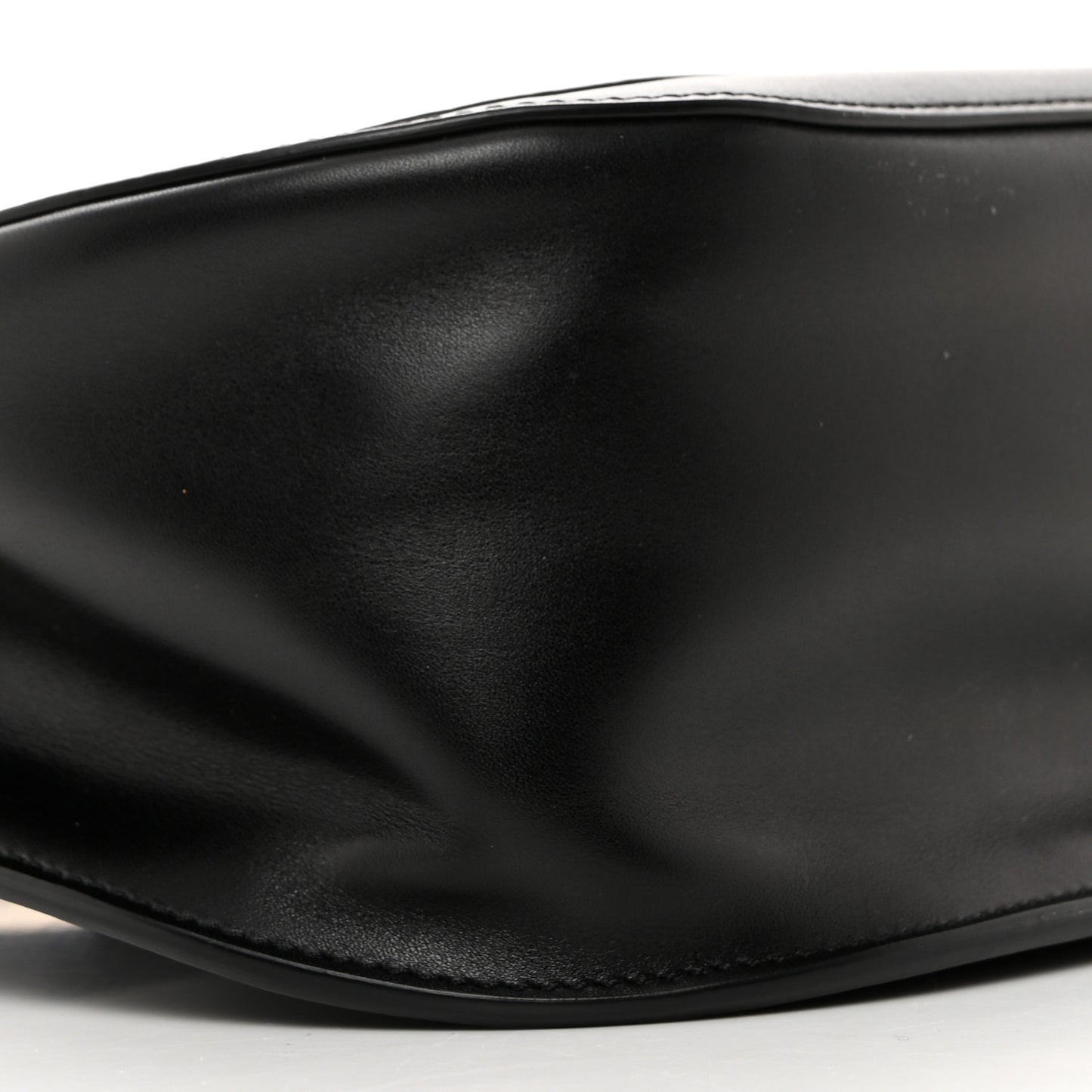 Smooth Calfskin Hunting Bag 11 Black