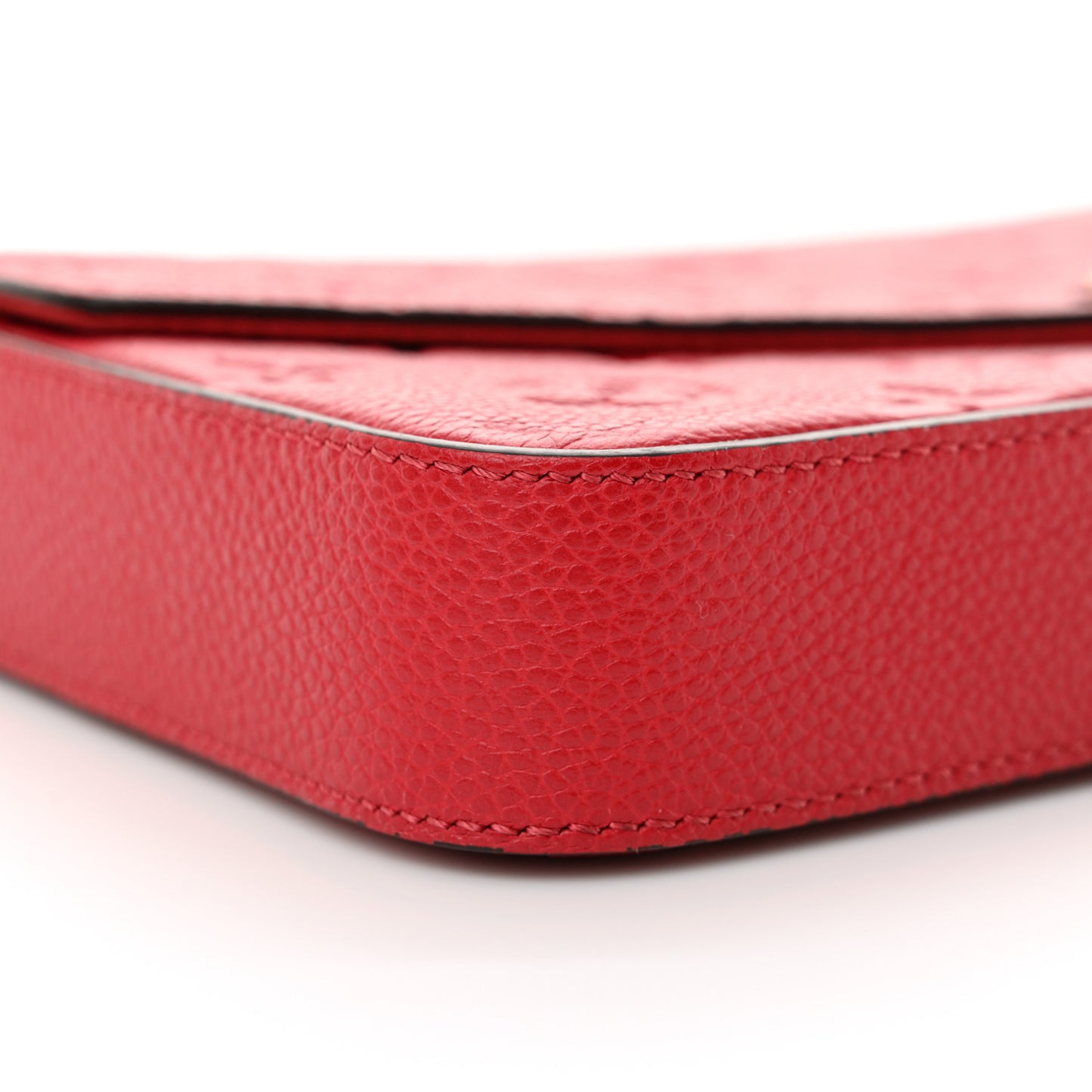 Empreinte Pochette Felicie Chain Wallet Scarlet