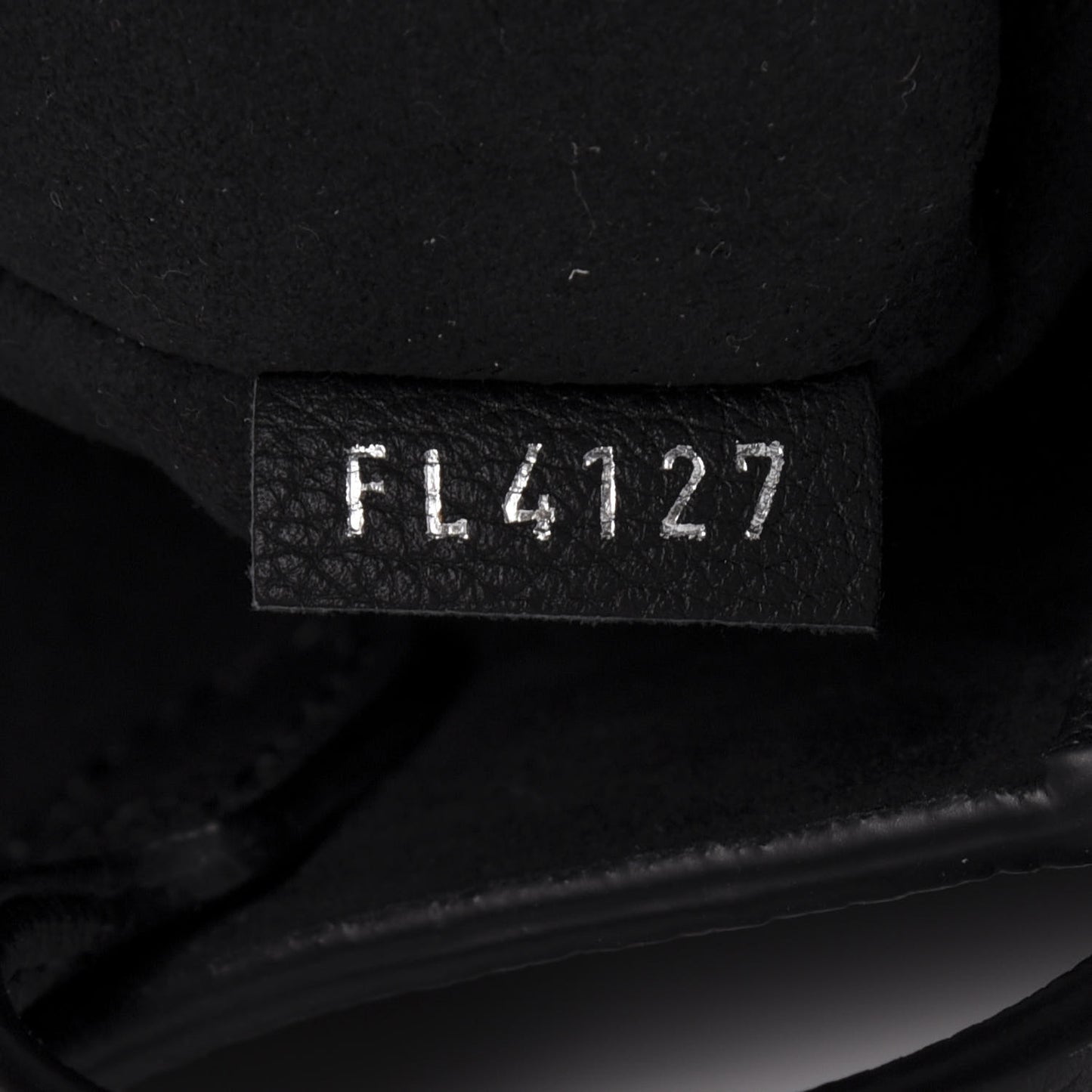 Calfskin Lockme Cabas Black