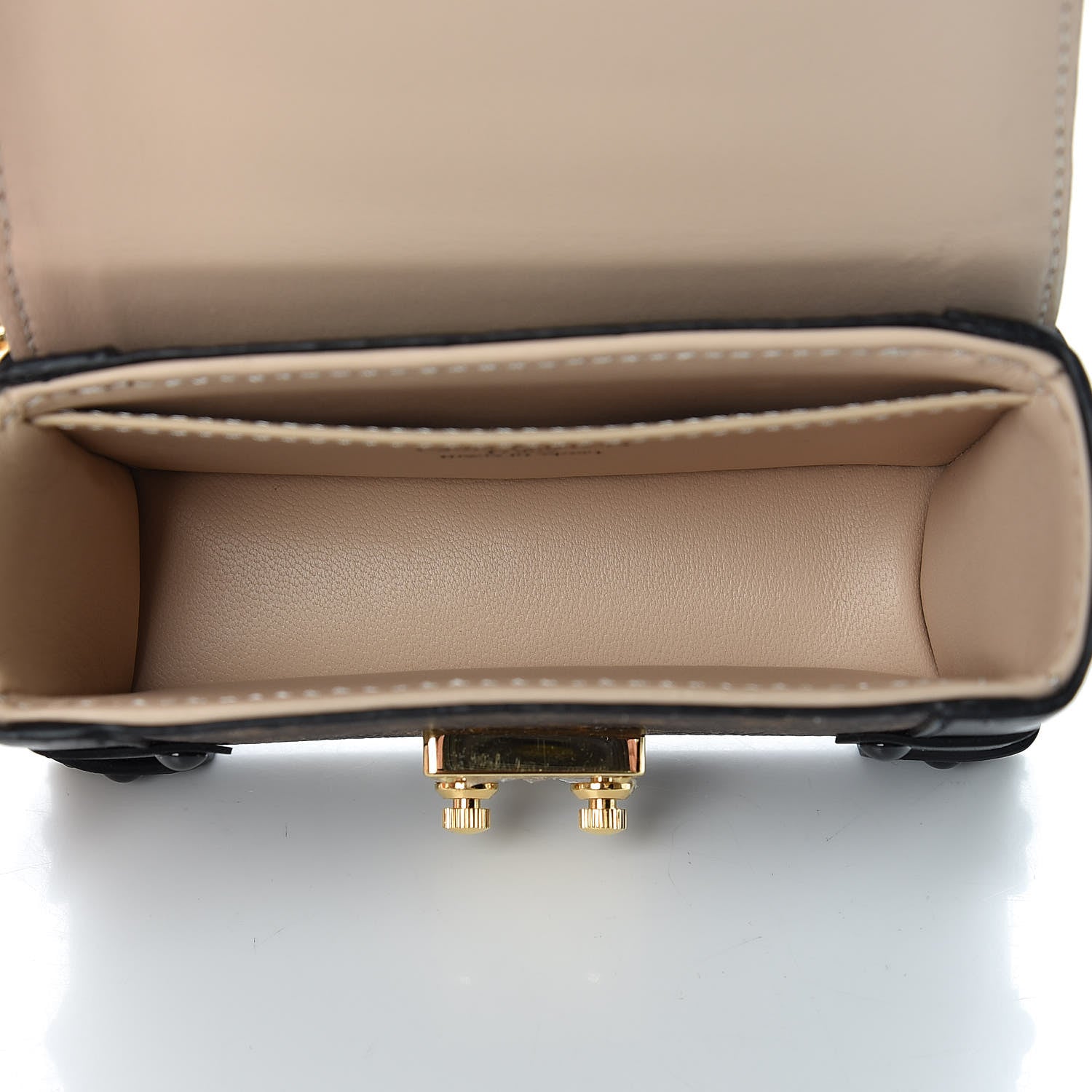 Louis Vuitton Monogram Essential Trunk Black 5 of 7