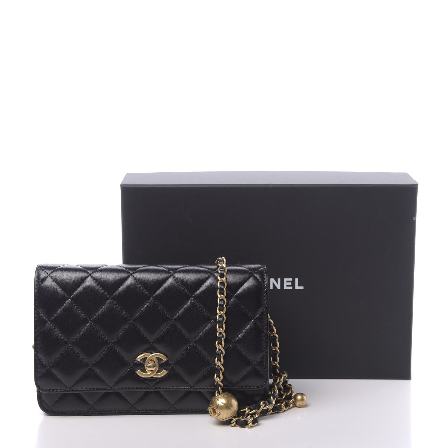 Lambskin Quilted CC Pearl Crush Wallet on Chain WOC Black