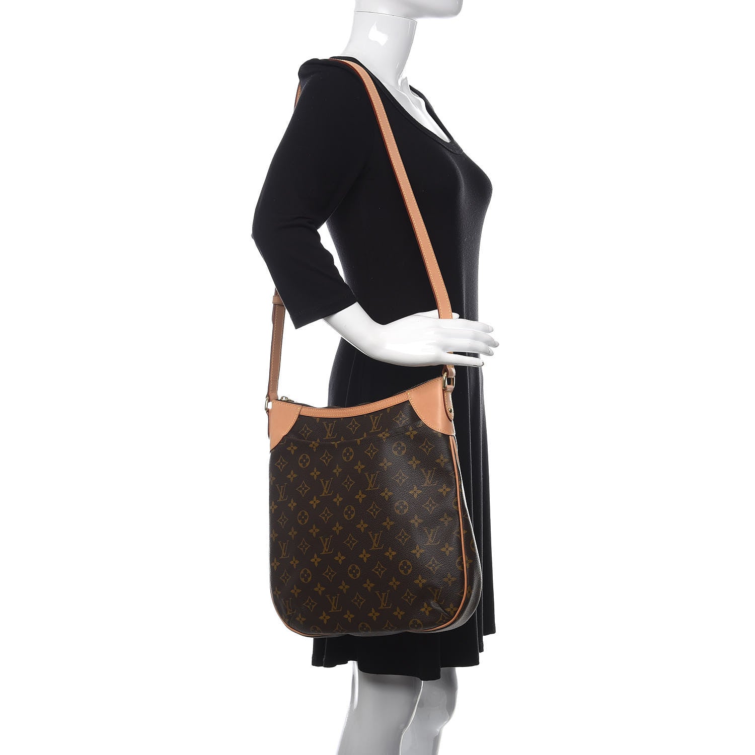 Louis Vuitton Monogram Odeon MM 2 of 10