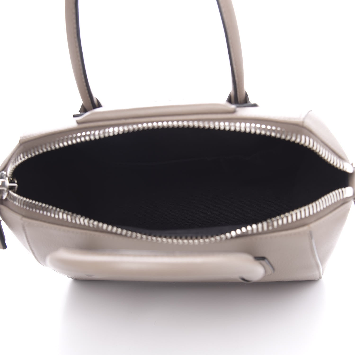 Givenchy Sugar Goatskin Small Antigona Mastic 5 of 12
