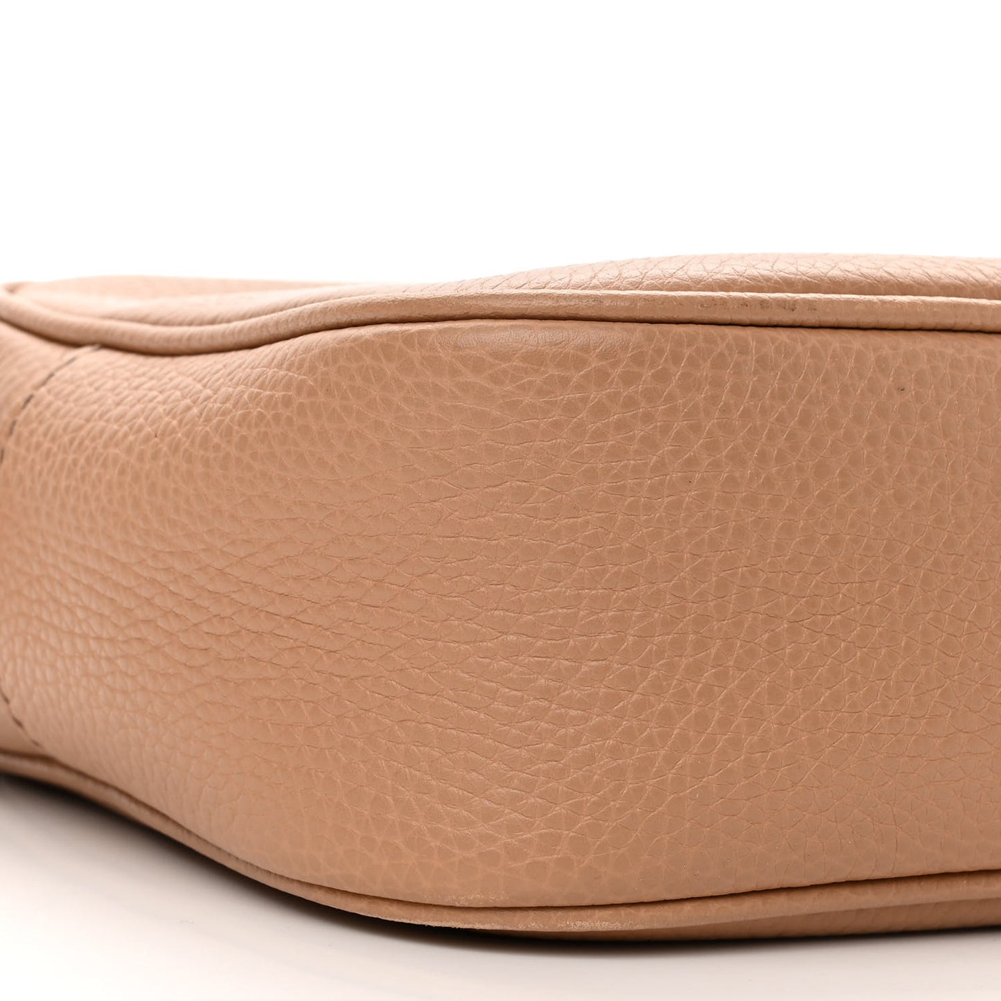 Pebbled Calfskin Small Soho Disco Bag Camelia