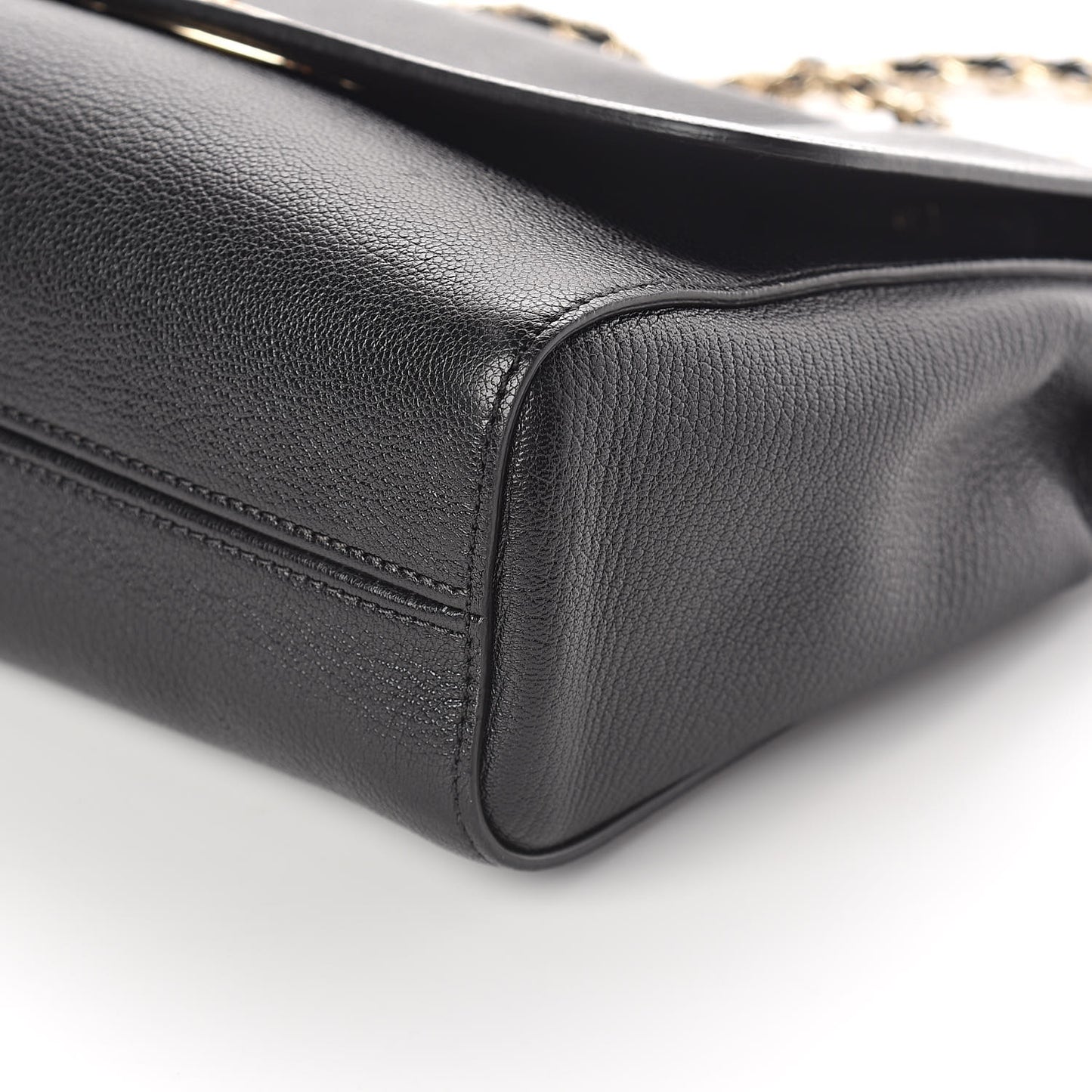 Glossy Goatskin Medium Lily Black