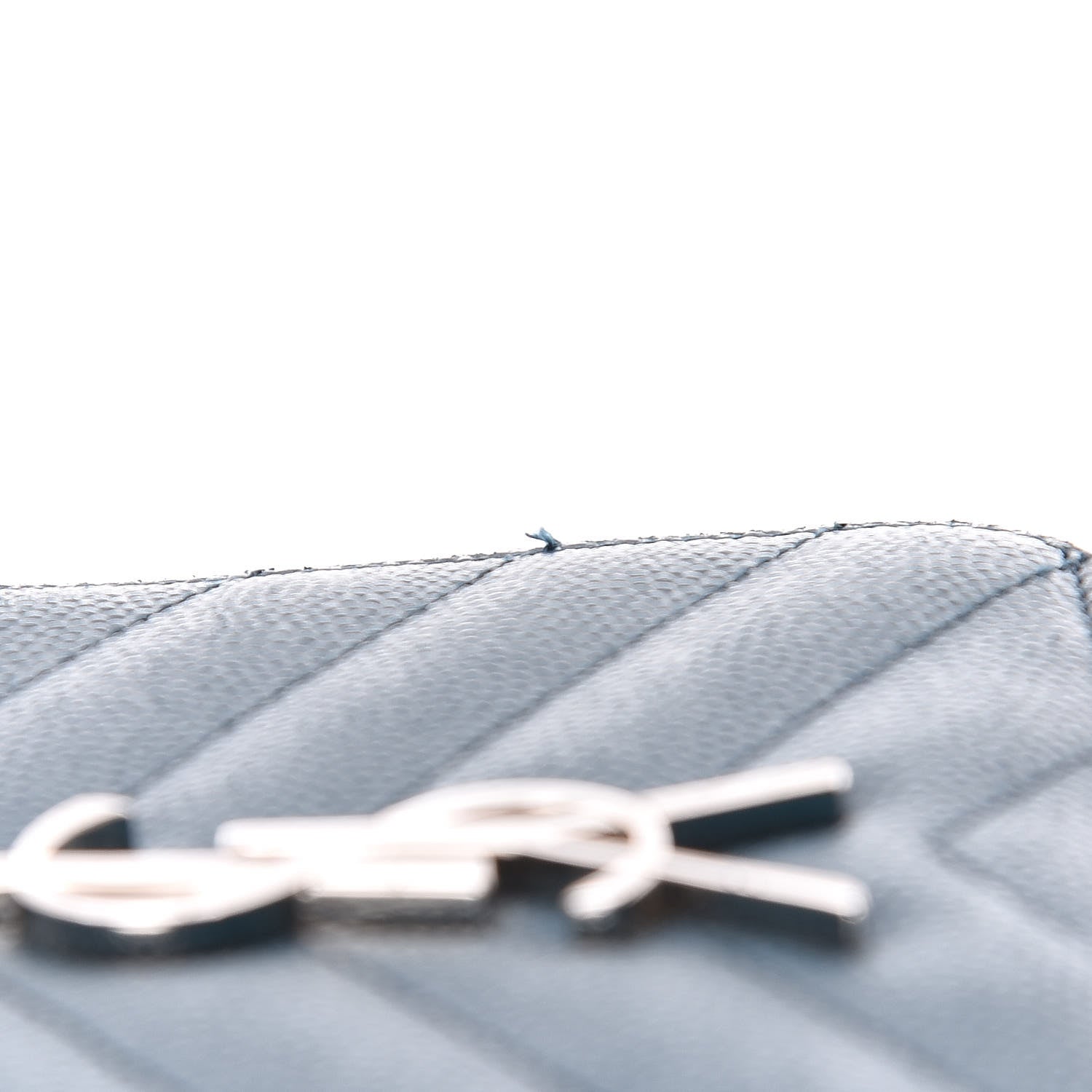 Saint Laurent Grain De Poudre Matelasse Compact Zip Around Wallet Peacock Green 11 of 21