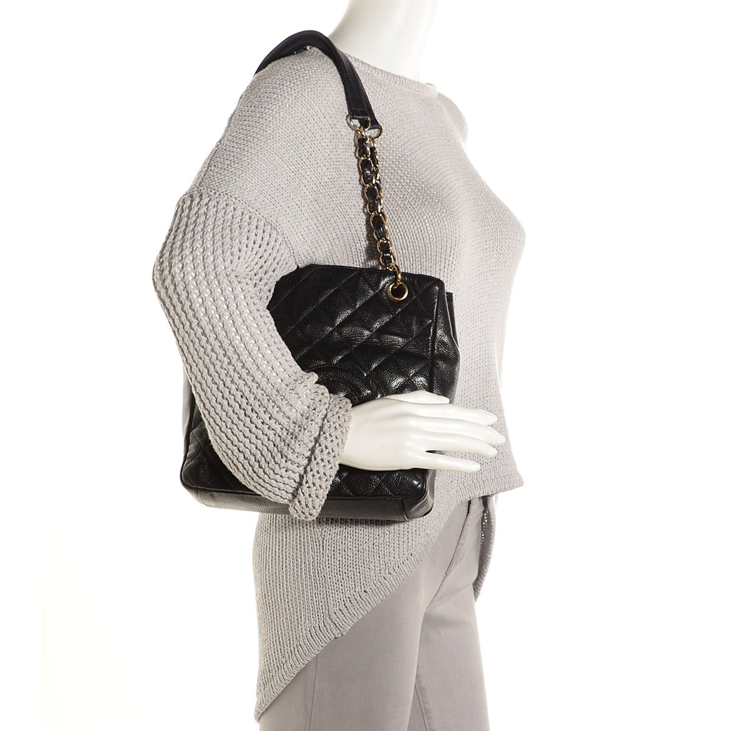 Caviar Quilted Petit Shopping Tote PST Black