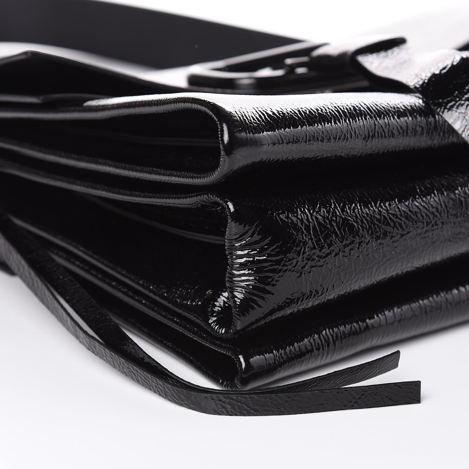 Valentino Garavani Textured Patent Calfskin Medium Vring Shoulder Bag Black 10 of 11