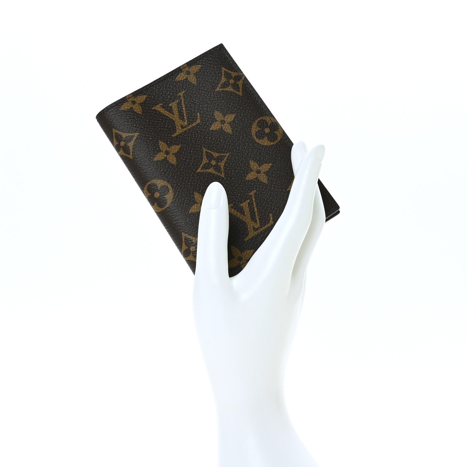 Louis Vuitton Monogram Passport Cover 2 of 6