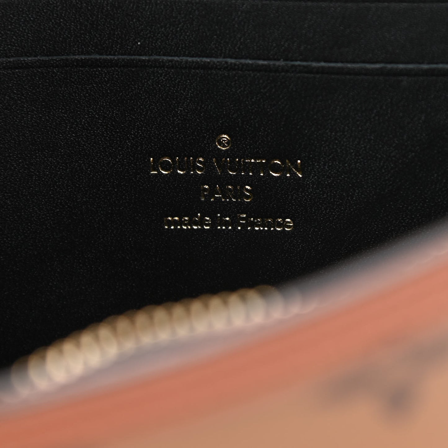 Reverse Monogram Dauphine Chain Wallet