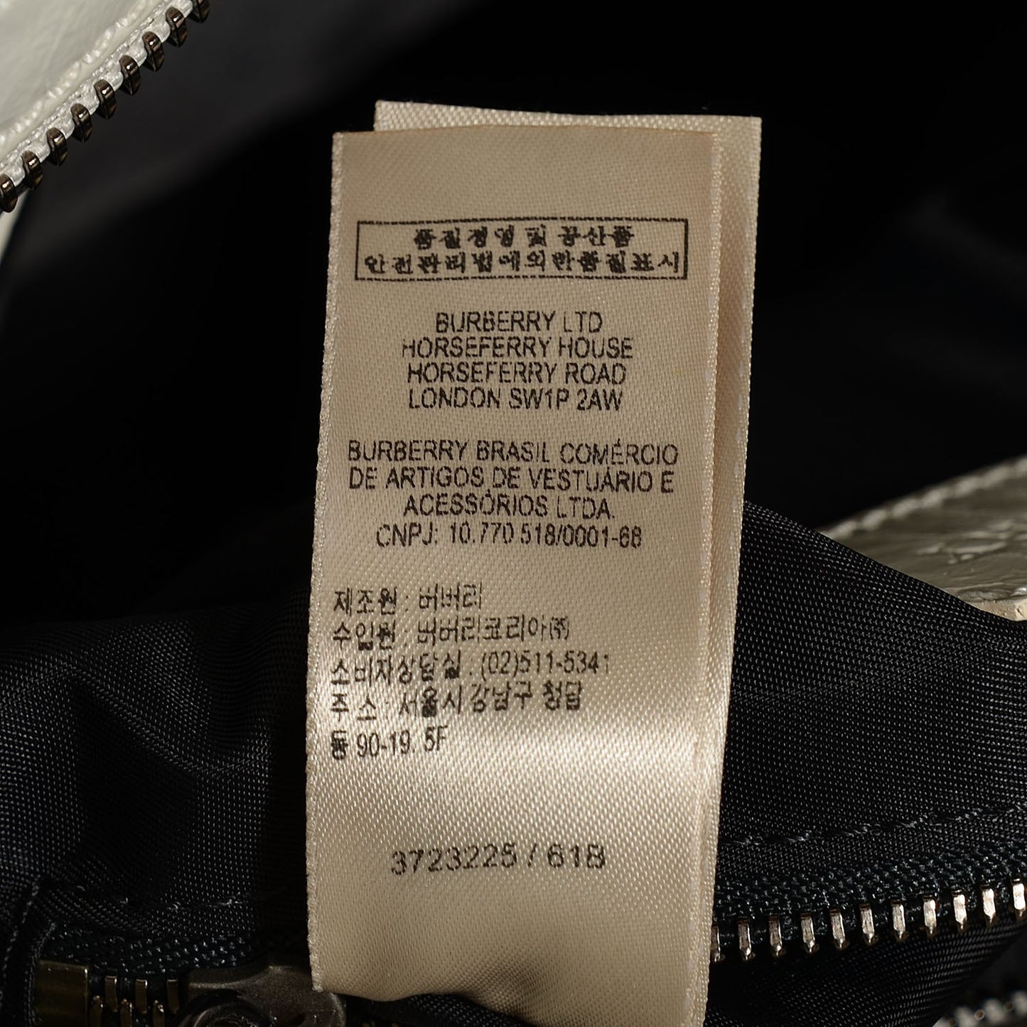 Nylon Beat Check Lowry White