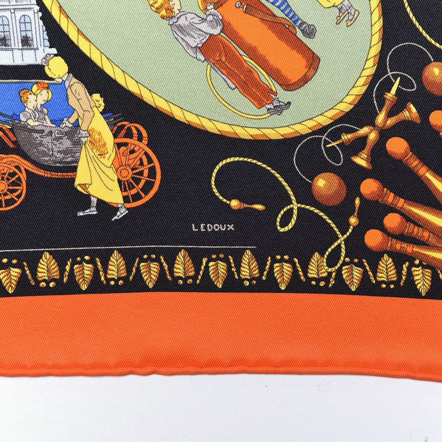Hermes Silk Promenades de Paris Scarf 70 Lavande Corail Vieil Or 5 of 5
