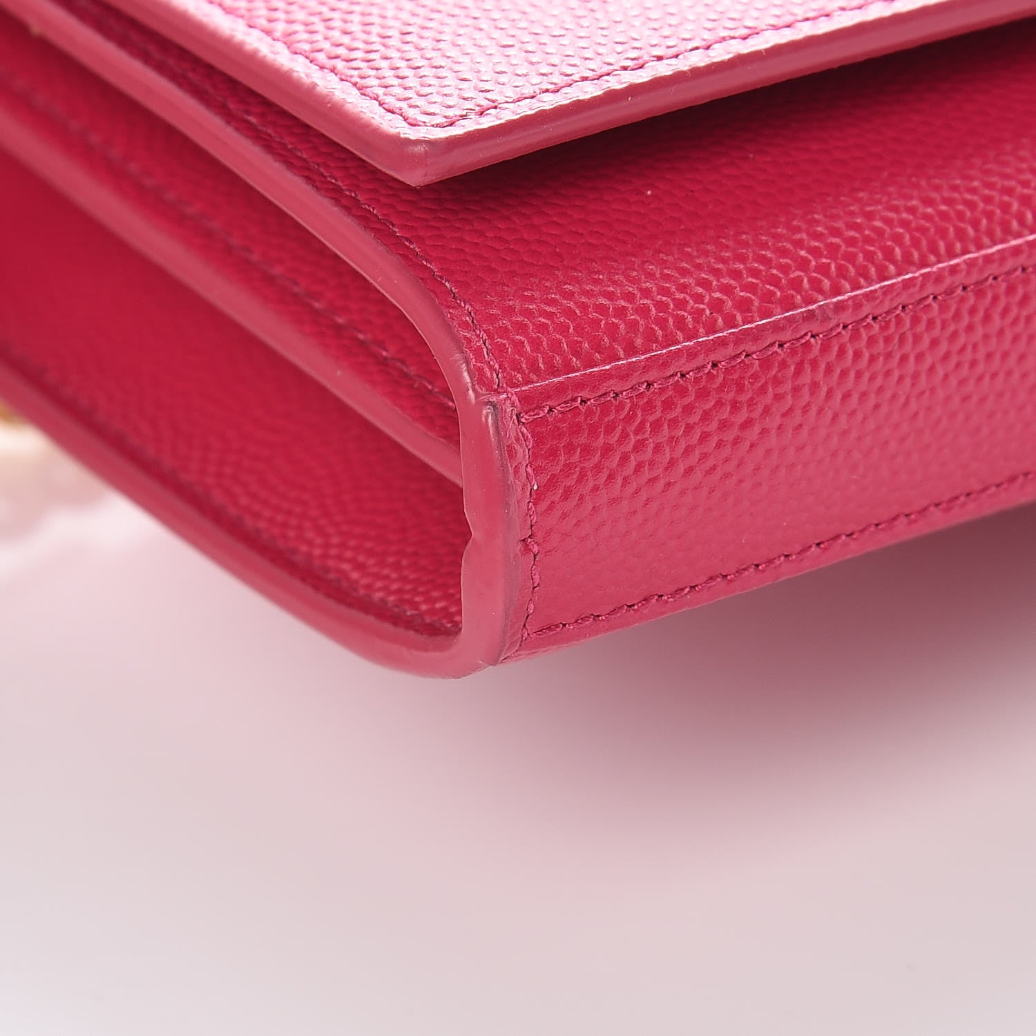 Saint Laurent Grain De Poudre Monogram Chain Wallet Bubblegum 8 of 10