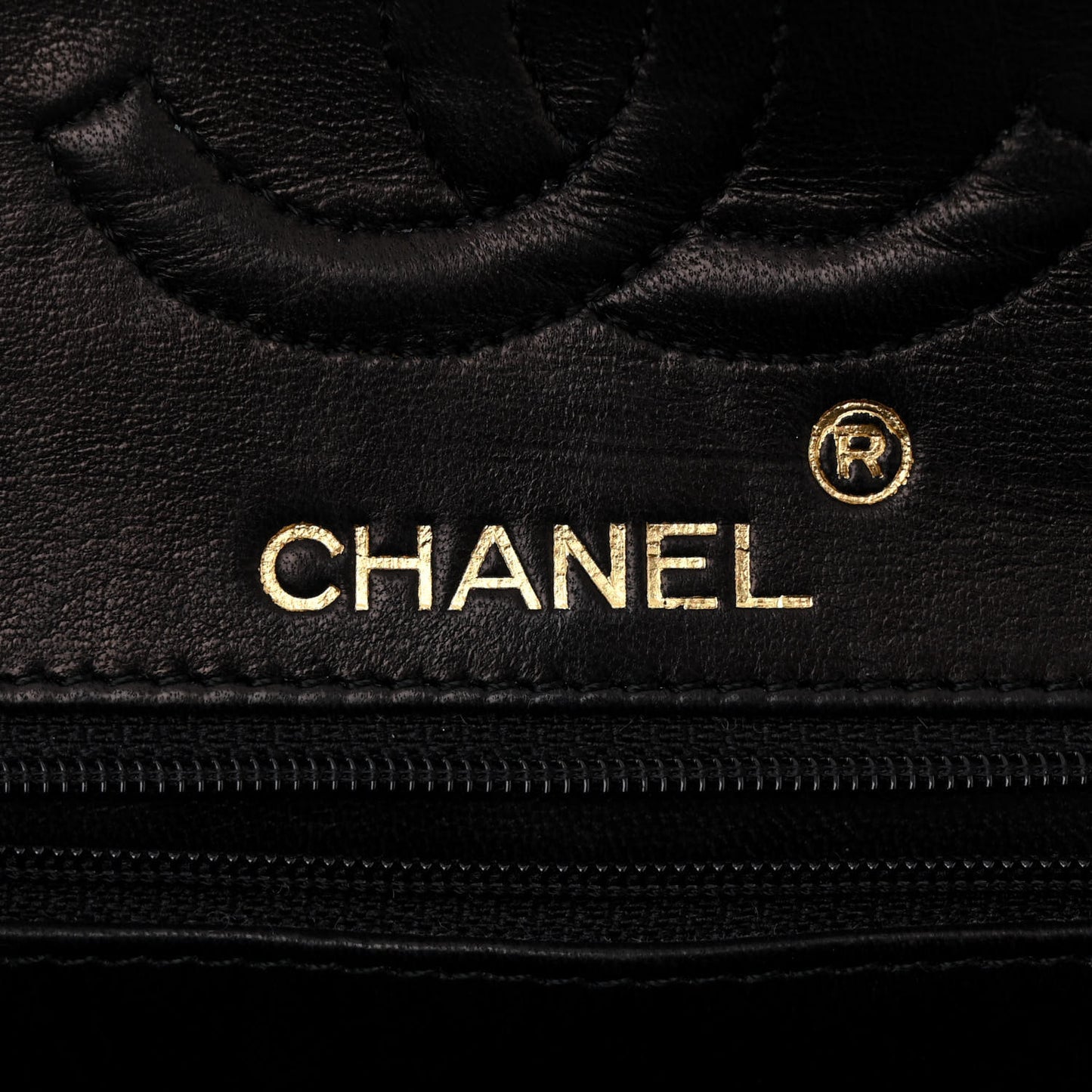 Alligator Small Double Flap Black