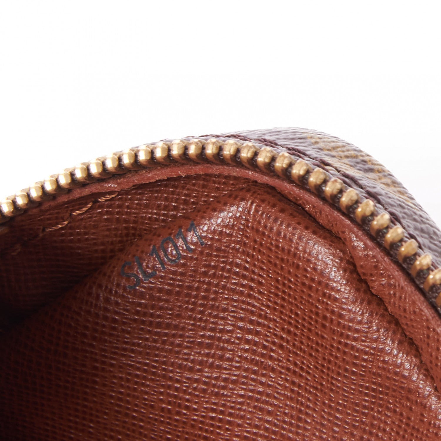 Louis Vuitton Monogram Pochette Marly Bandouliere 8 of 8