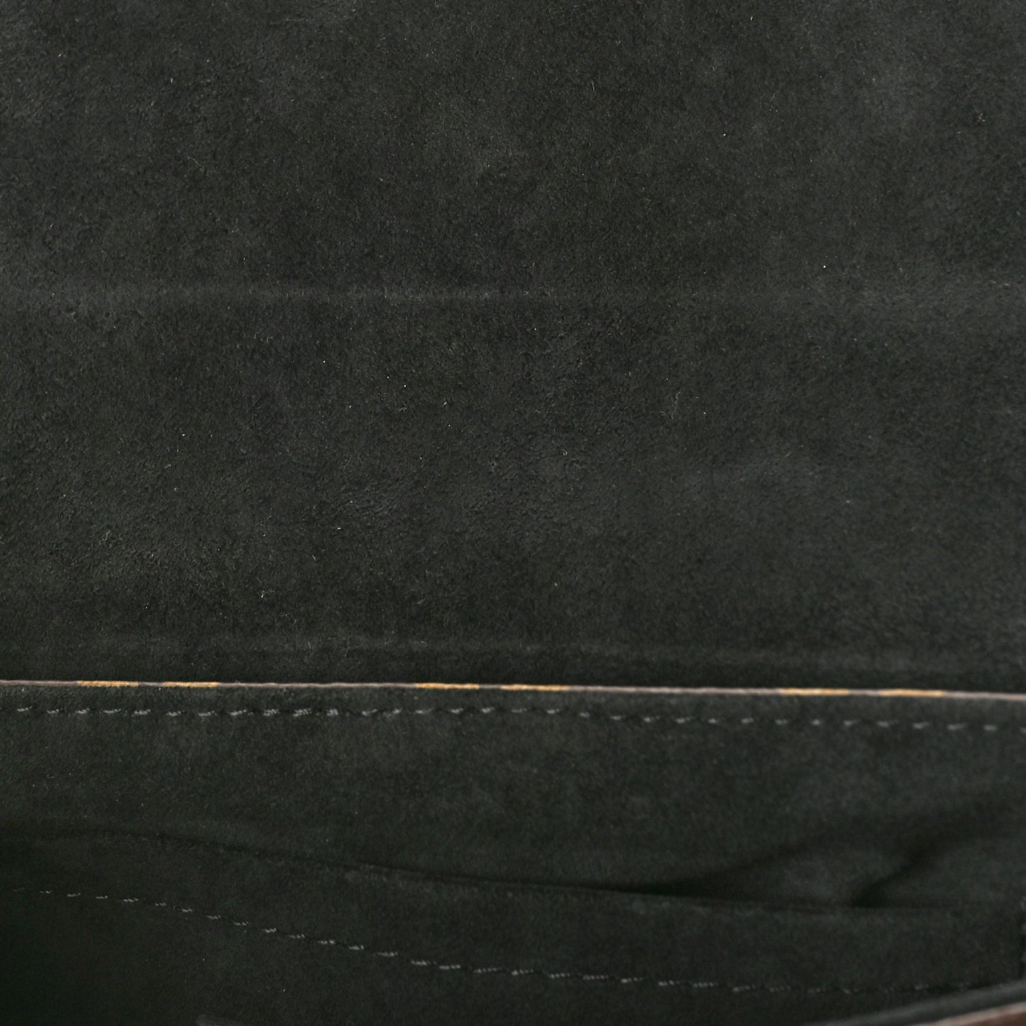 Monogram Locky BB Black