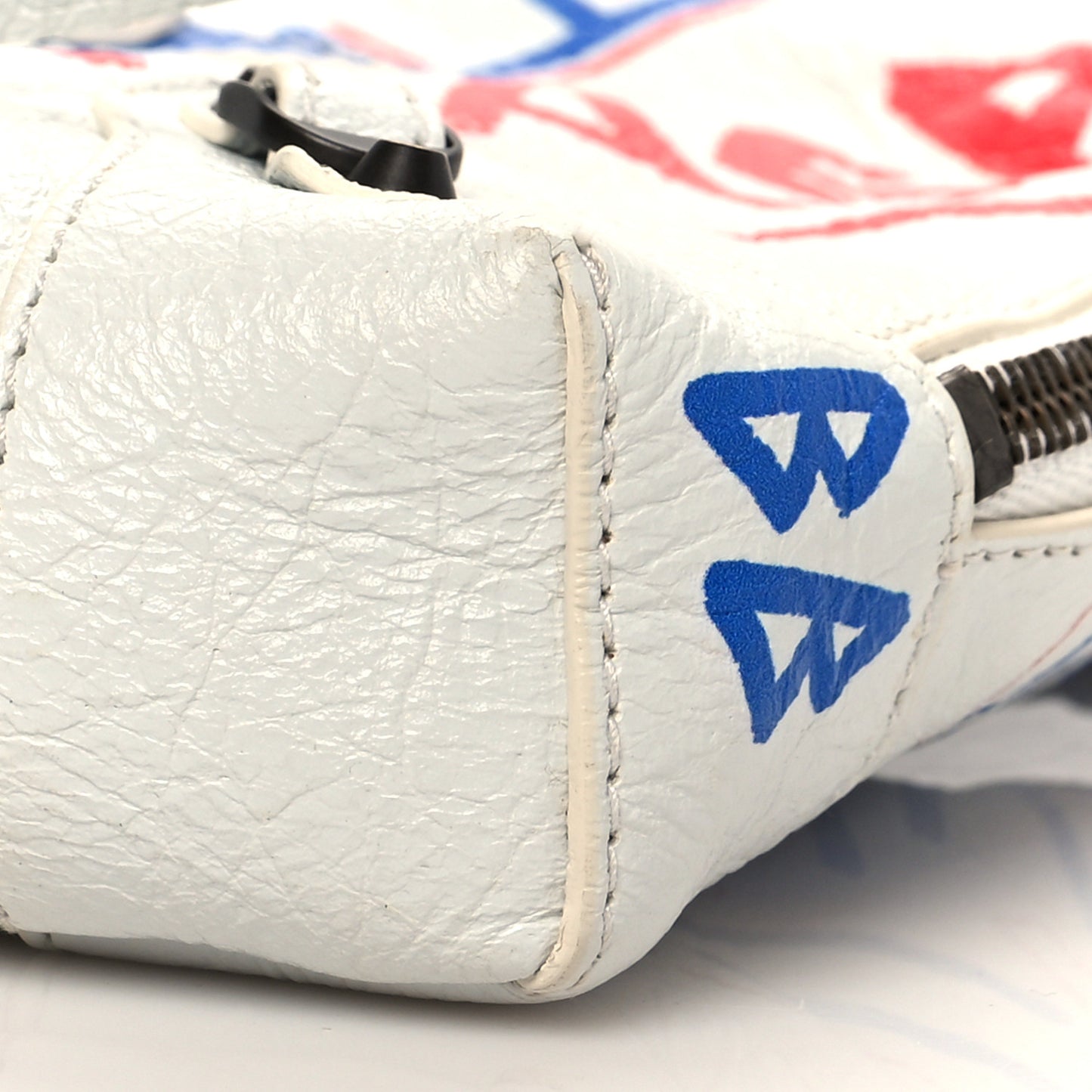 Agneau Graffiti All Over Classic Hardware Reporter XS White Bleu Rouge
