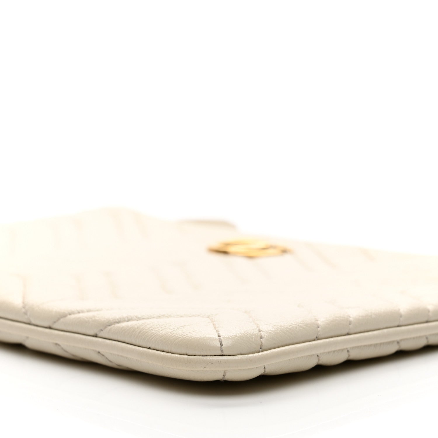 Gucci Calfskin Matelasse Chevron Heart GG Marmont Clutch Mystic White 9 of 10