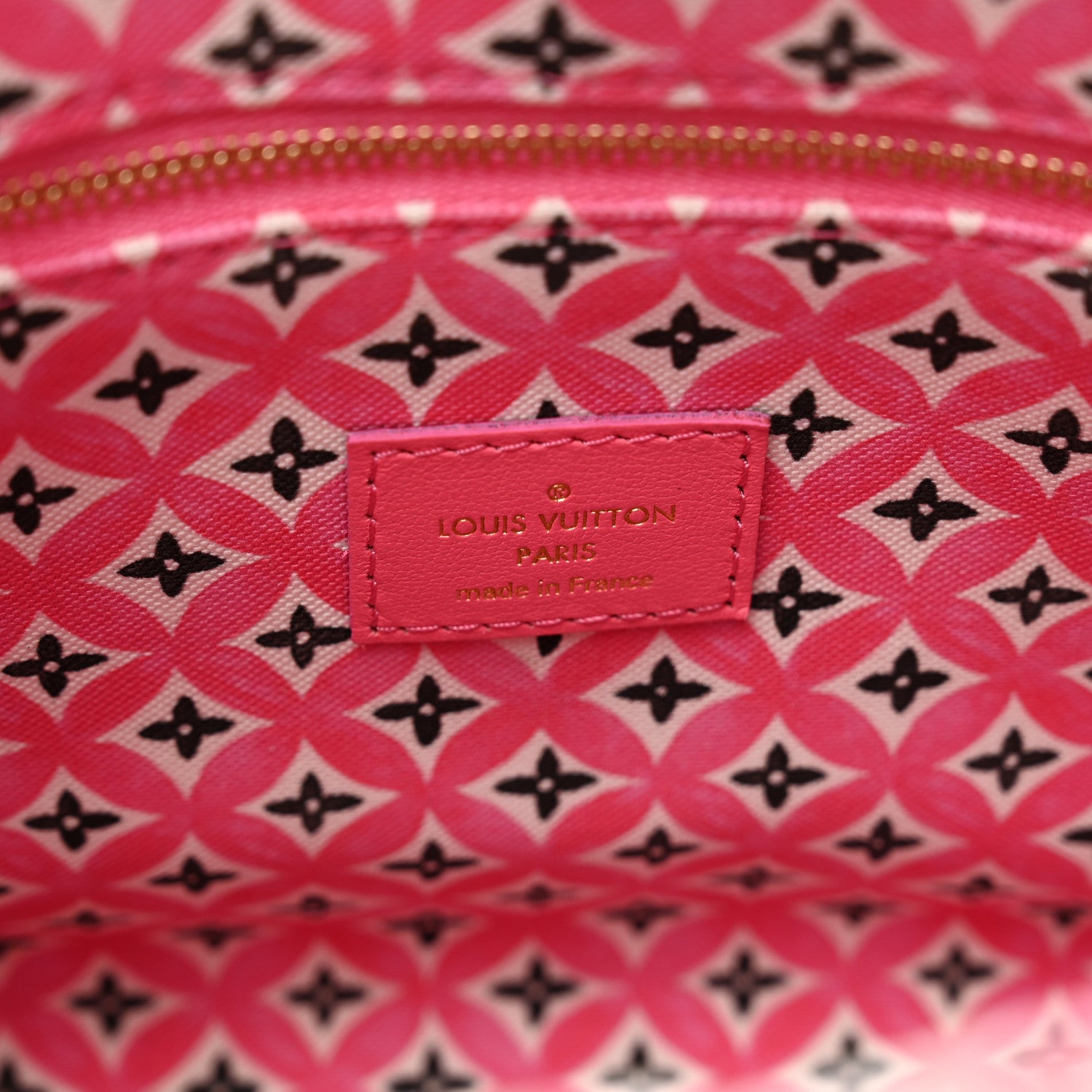 Louis Vuitton LOUIS VUITTON Monogram Giant By The Pool 2.0 Onthego PM Pink 6 of 8