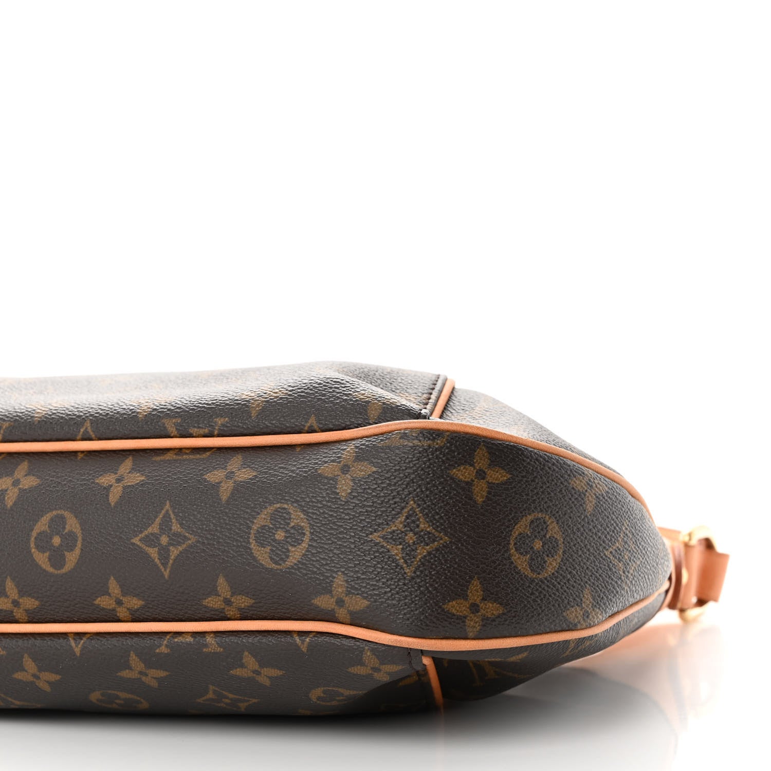 Louis Vuitton Monogram Thames GM 9 of 9