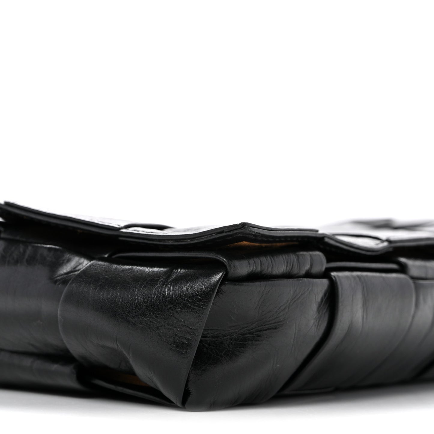 Paper Calfskin Intrecciato Stretch Cassette Black