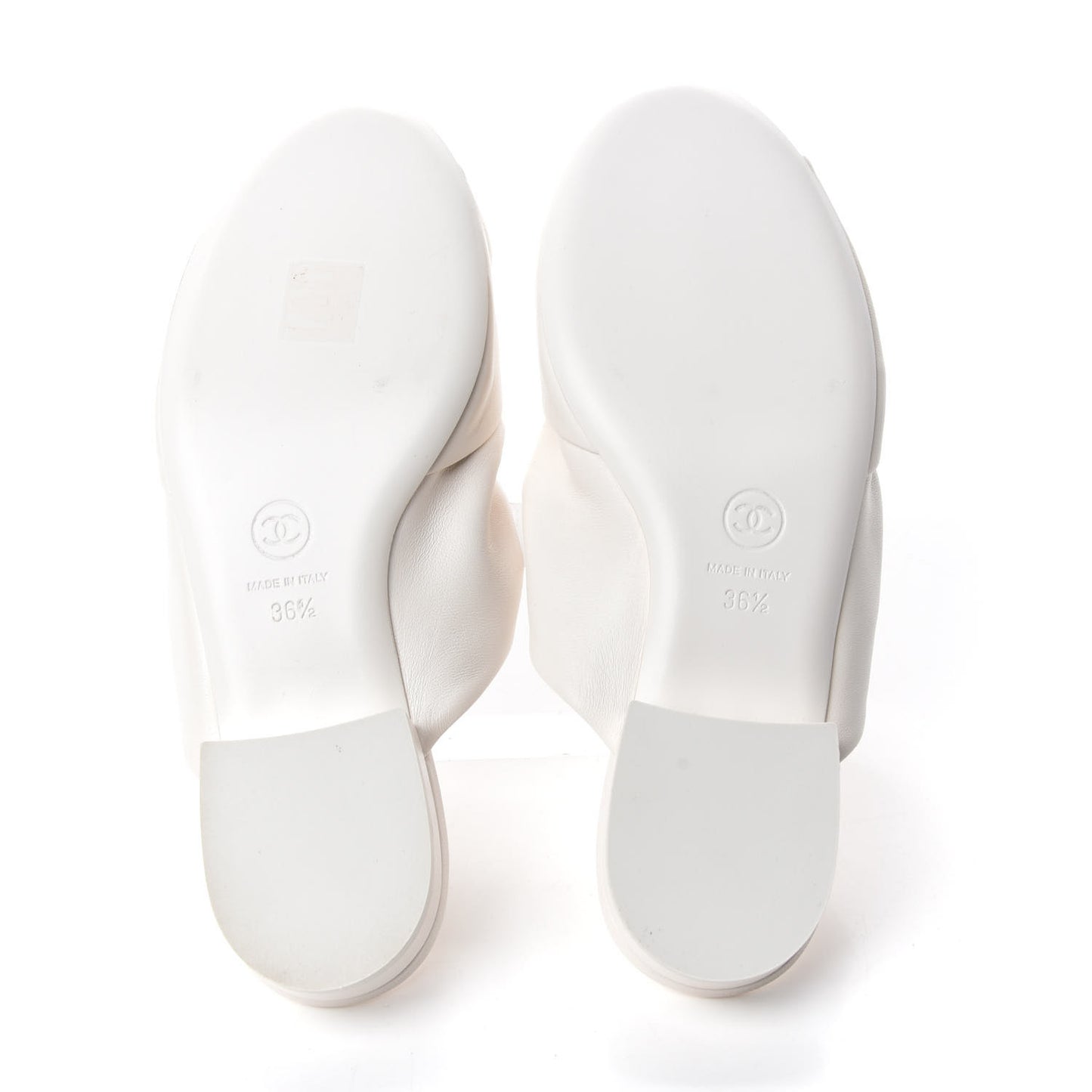Lambskin Pearl Bow CC Flat Sandals 36.5 White