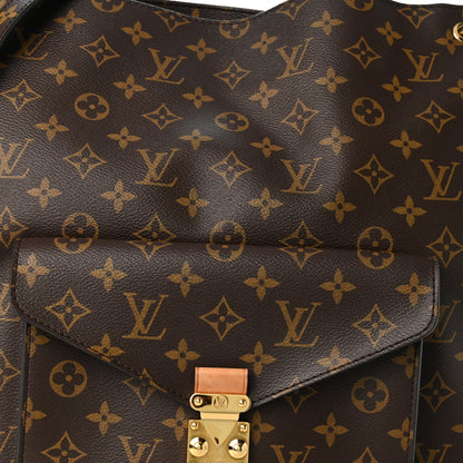 Louis Vuitton Monogram Metis 7 of 9