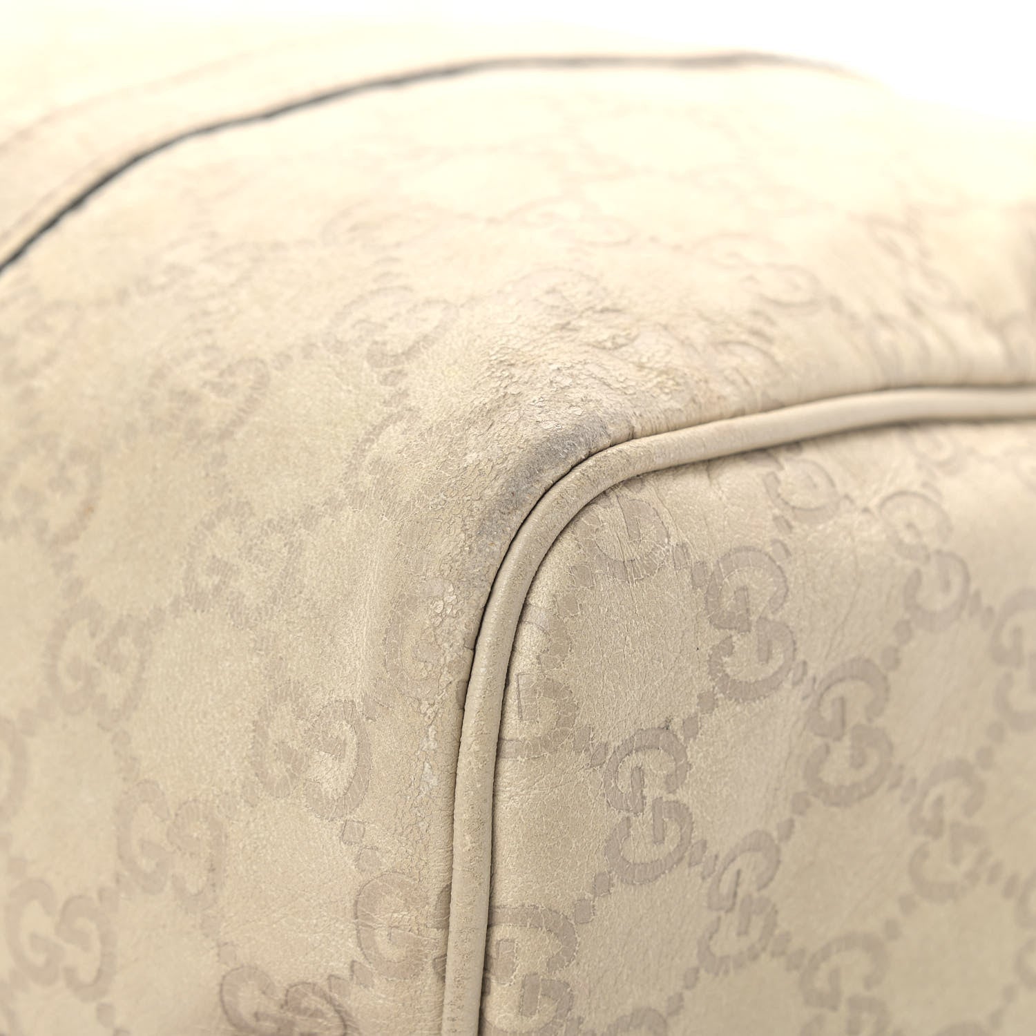 Gucci Guccissima Medium Joy Boston Off White 9 of 18