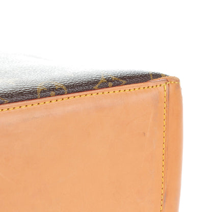 Louis Vuitton Monogram Cabas Mezzo 6 of 10