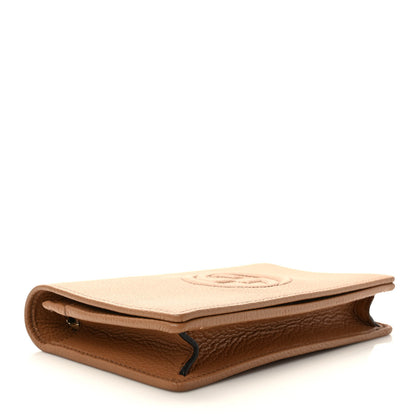 Gucci Pebbled Calfskin Soho Wallet on Chain Camelia 3 of 8