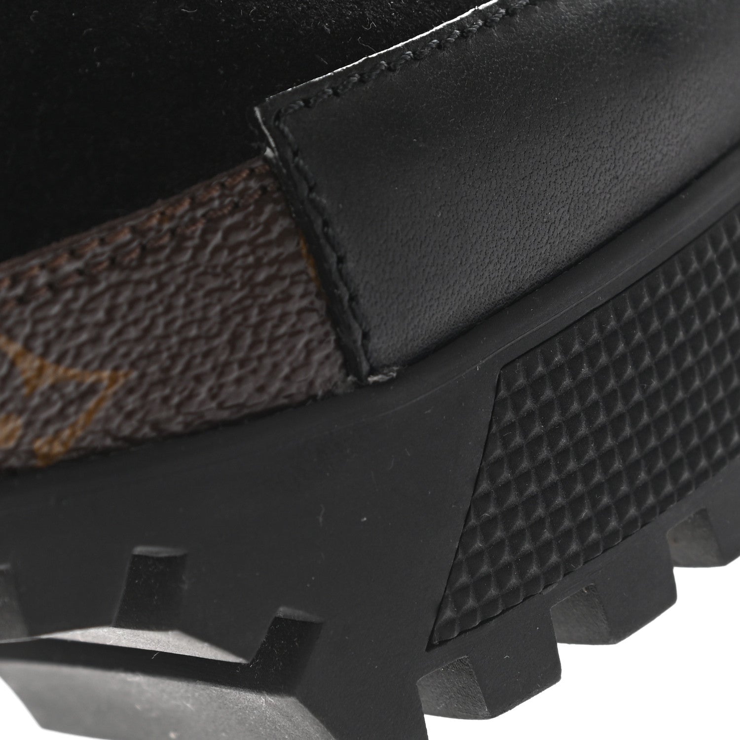 Louis Vuitton Suede Calfskin Monogram Laureate Platform Desert Boots 38.5 Black 13 of 13