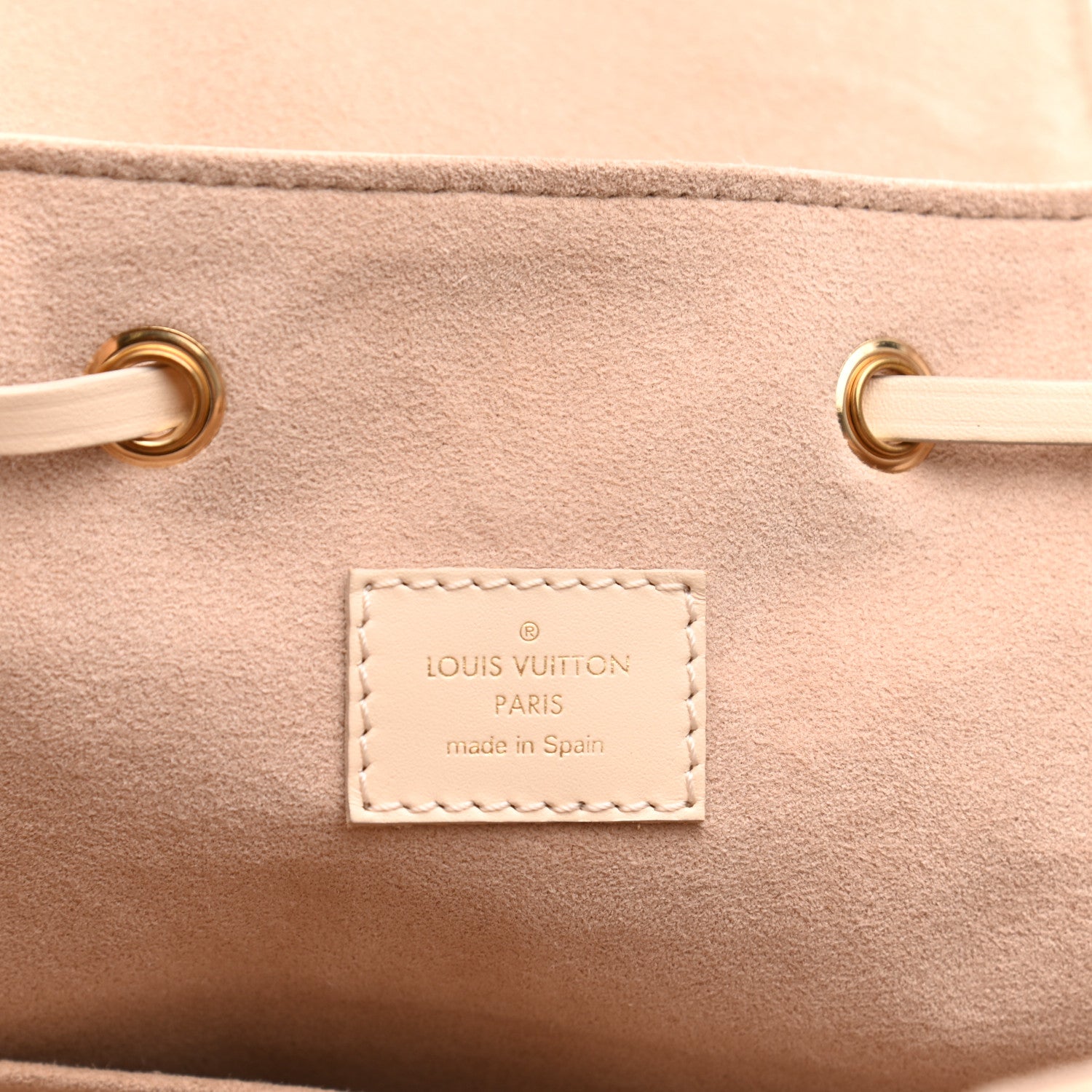 Louis Vuitton Empreinte Montsouris PM Creme 6 of 10