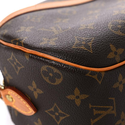 Louis Vuitton Monogram Blois 7 of 24