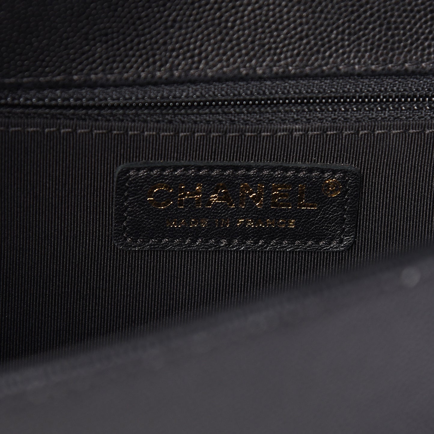 Caviar Quilted New Medium Boy Flap Black