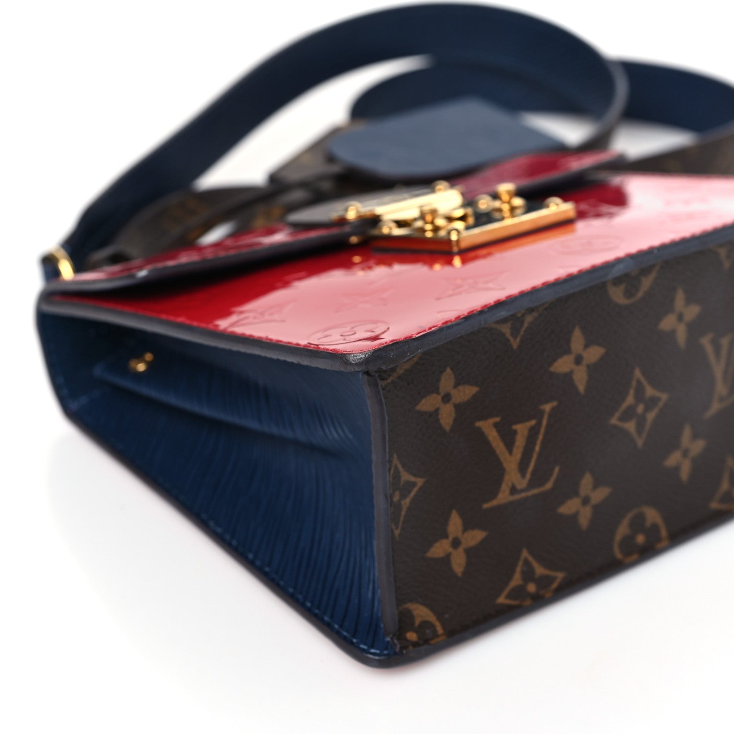 Louis Vuitton Vernis Epi Monogram Spring Street Scarlet 7 of 8