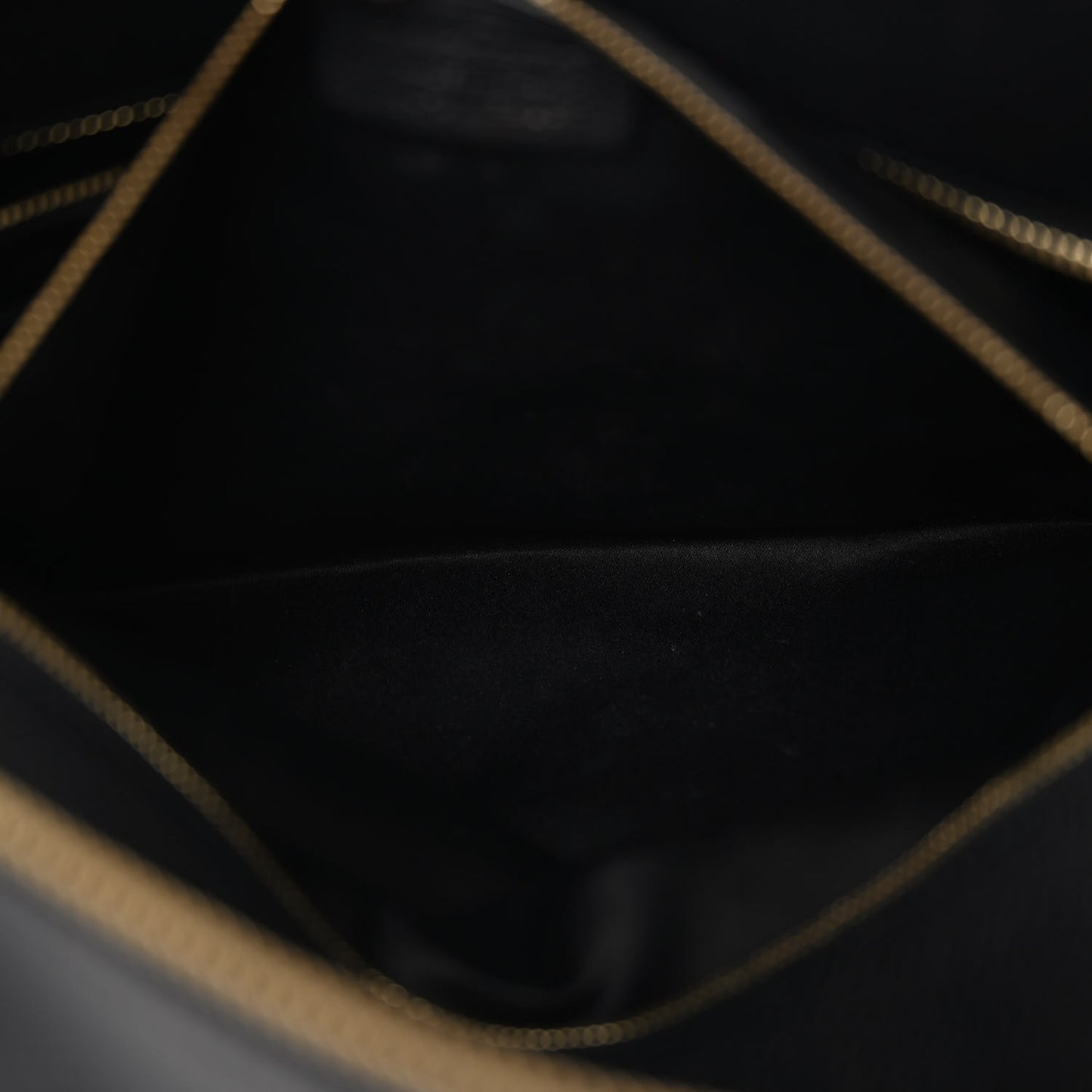 Grained Calfskin Bitter Pocket Tote Black