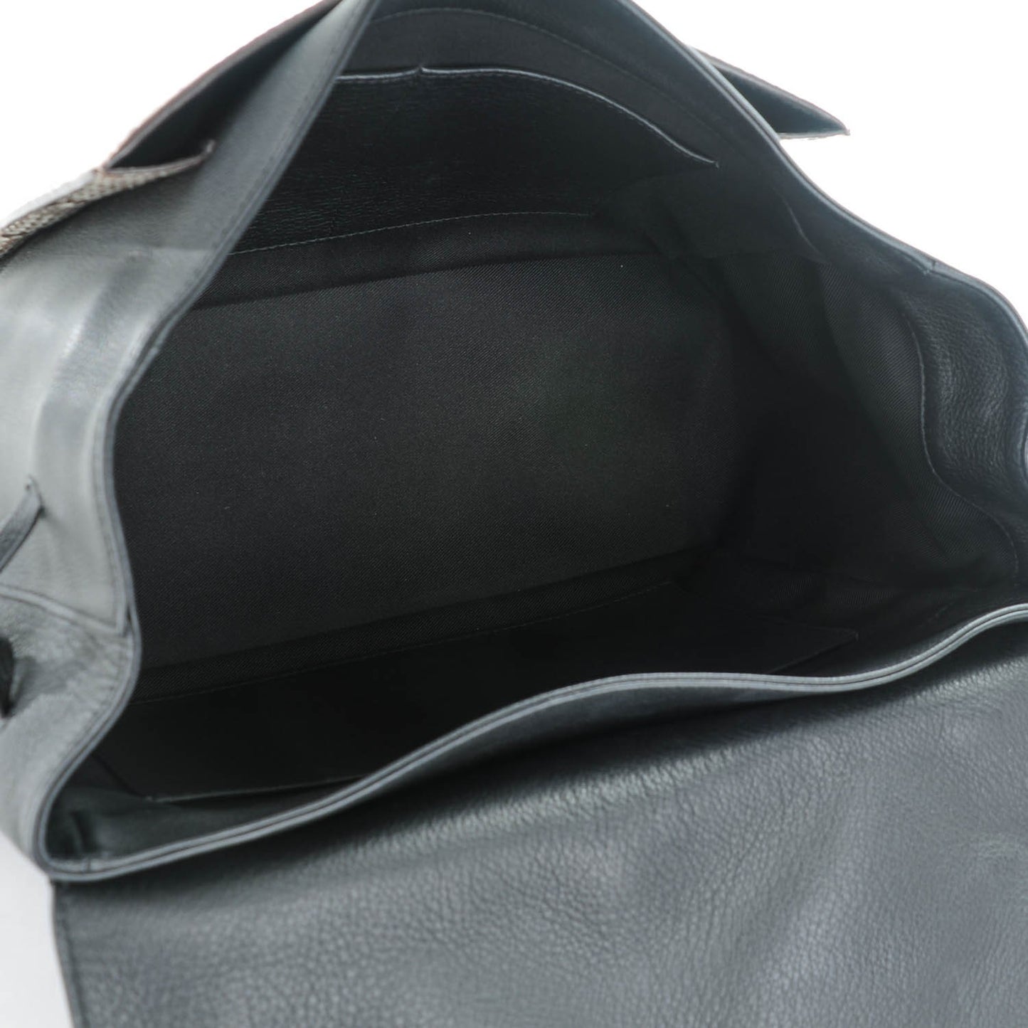 Calfskin Python Lockme MM Black