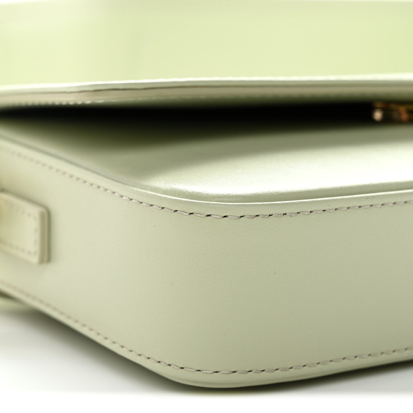 Smooth Calfskin Le Carinu Light Green