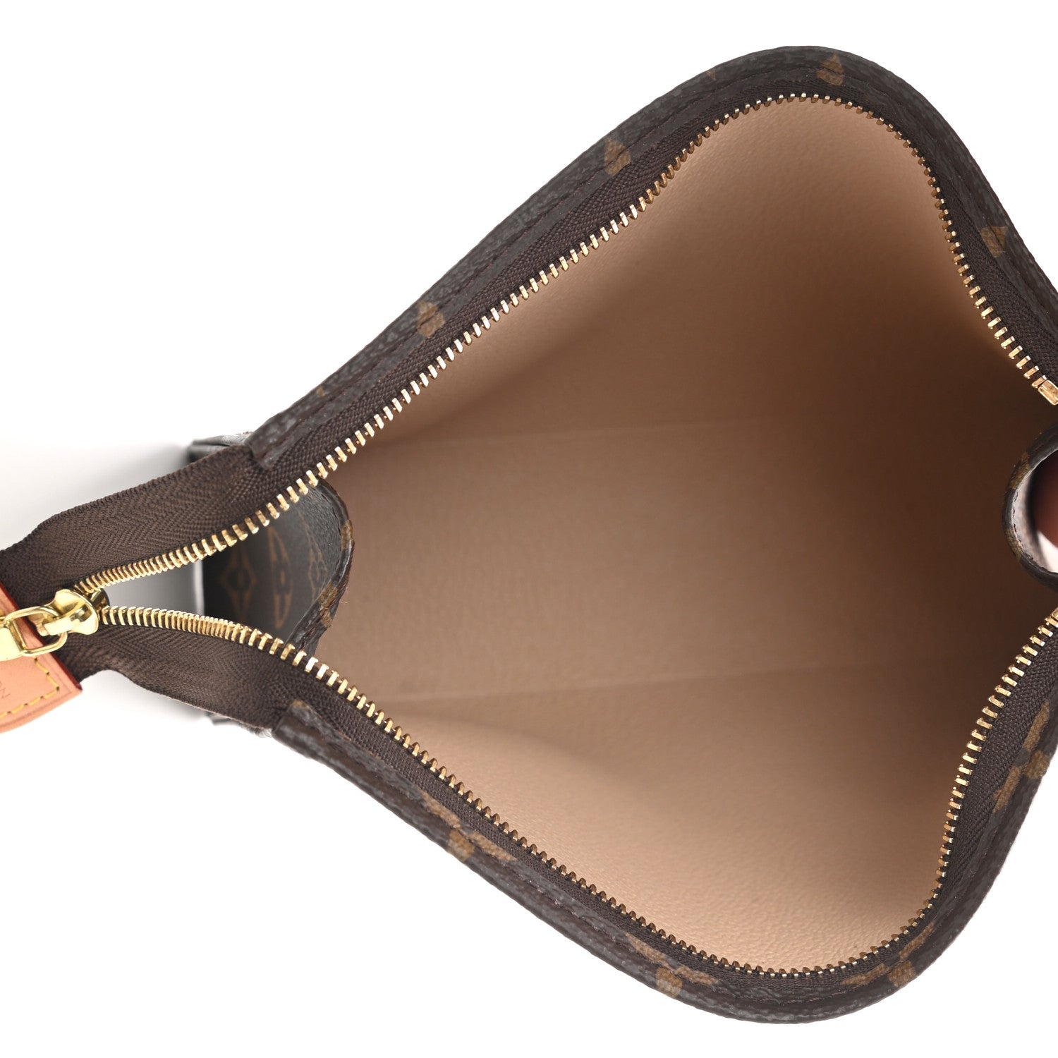 Louis Vuitton Monogram Toiletry Pouch 19 6 of 9