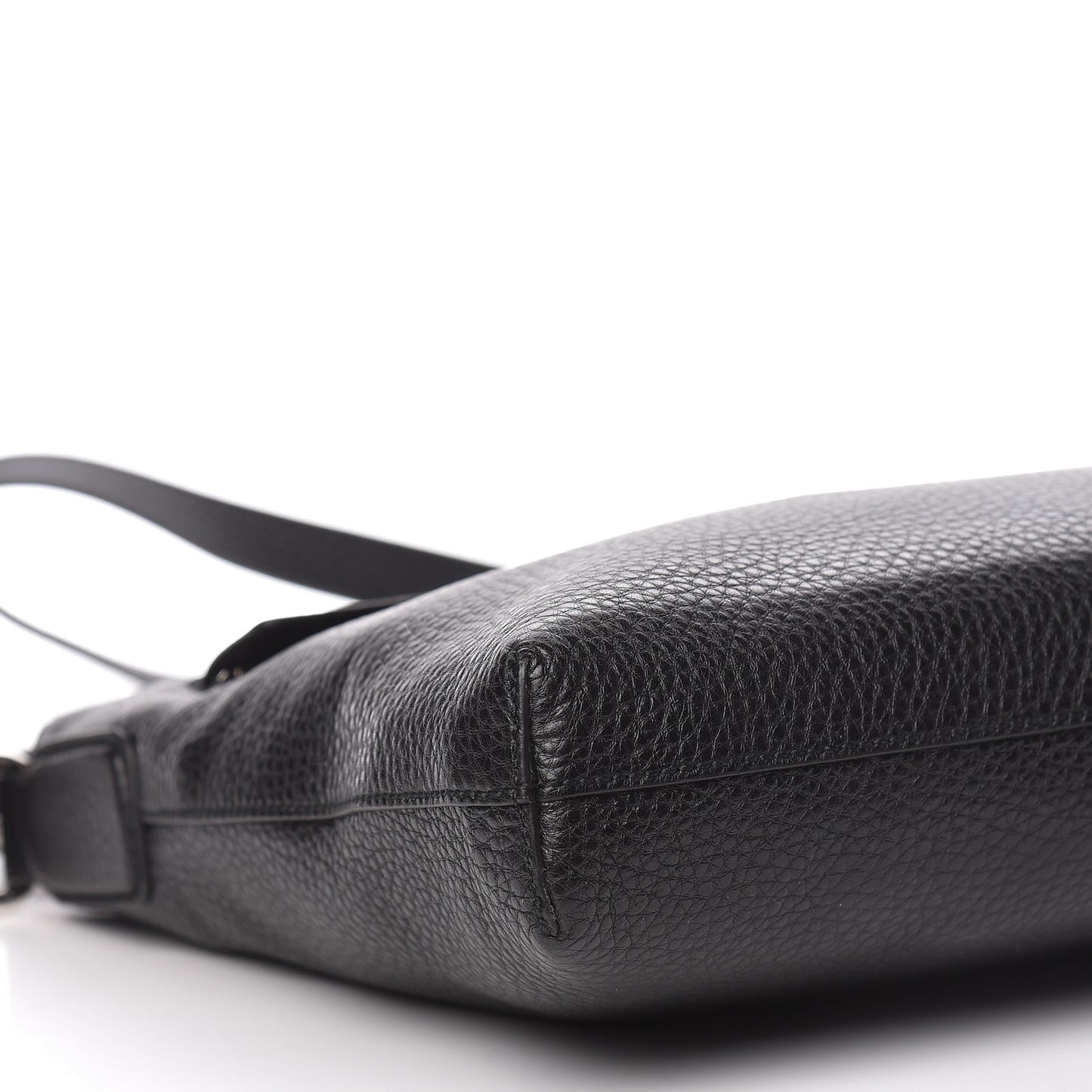 Pebbled Calfskin Medium Soho Messenger Bag Black