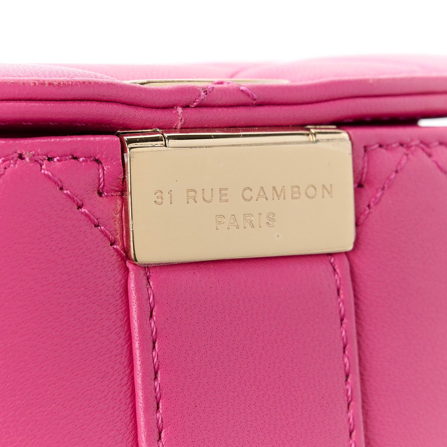 Lambskin Resin Elegant Chain Vanity Case Dark Pink